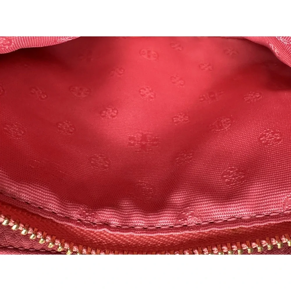 Without Tory Burch Robinson Dark  Pink Leather Chain Wallet Gold Hardware